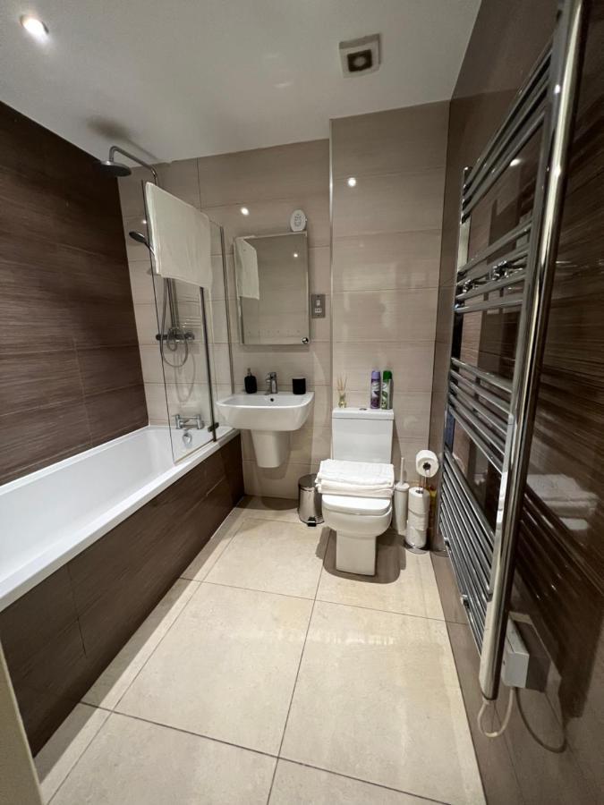 Villa 3Bed Flat 3Wc And Great Location Near Excel City Airport O2 And Canning Town Station London Exterior foto