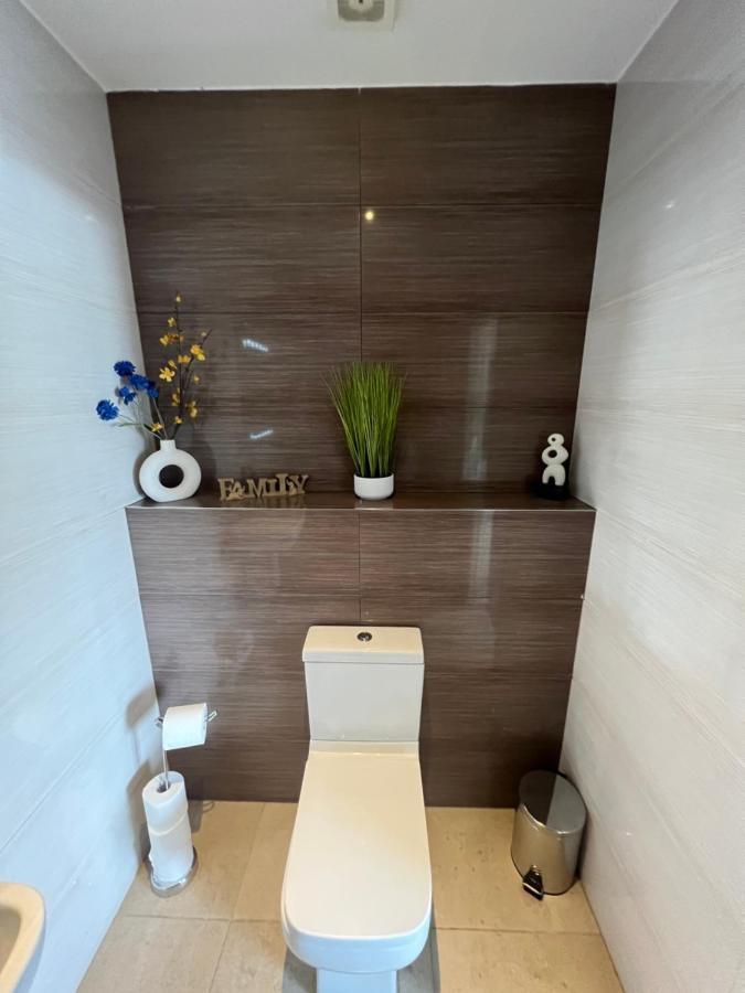 Villa 3Bed Flat 3Wc And Great Location Near Excel City Airport O2 And Canning Town Station London Exterior foto