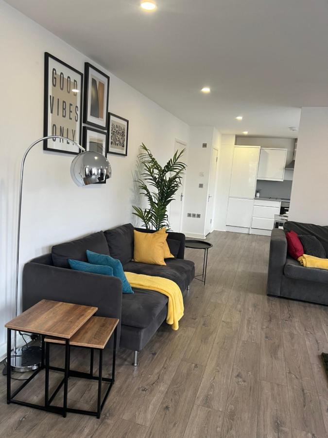 Villa 3Bed Flat 3Wc And Great Location Near Excel City Airport O2 And Canning Town Station London Exterior foto